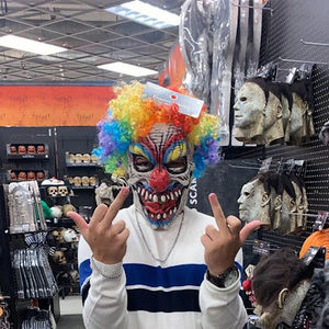 Meet your Posher, Alison